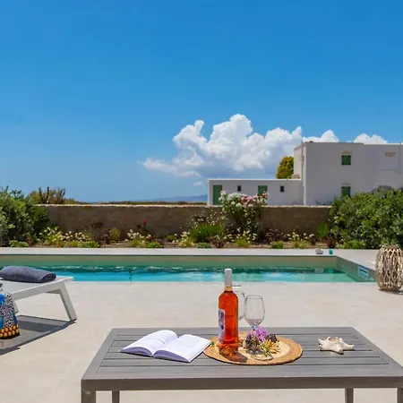 Salinus Beachfront Private Pool * Pláka