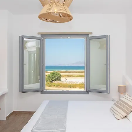 Salinus Beachfront Private Pool Pláka